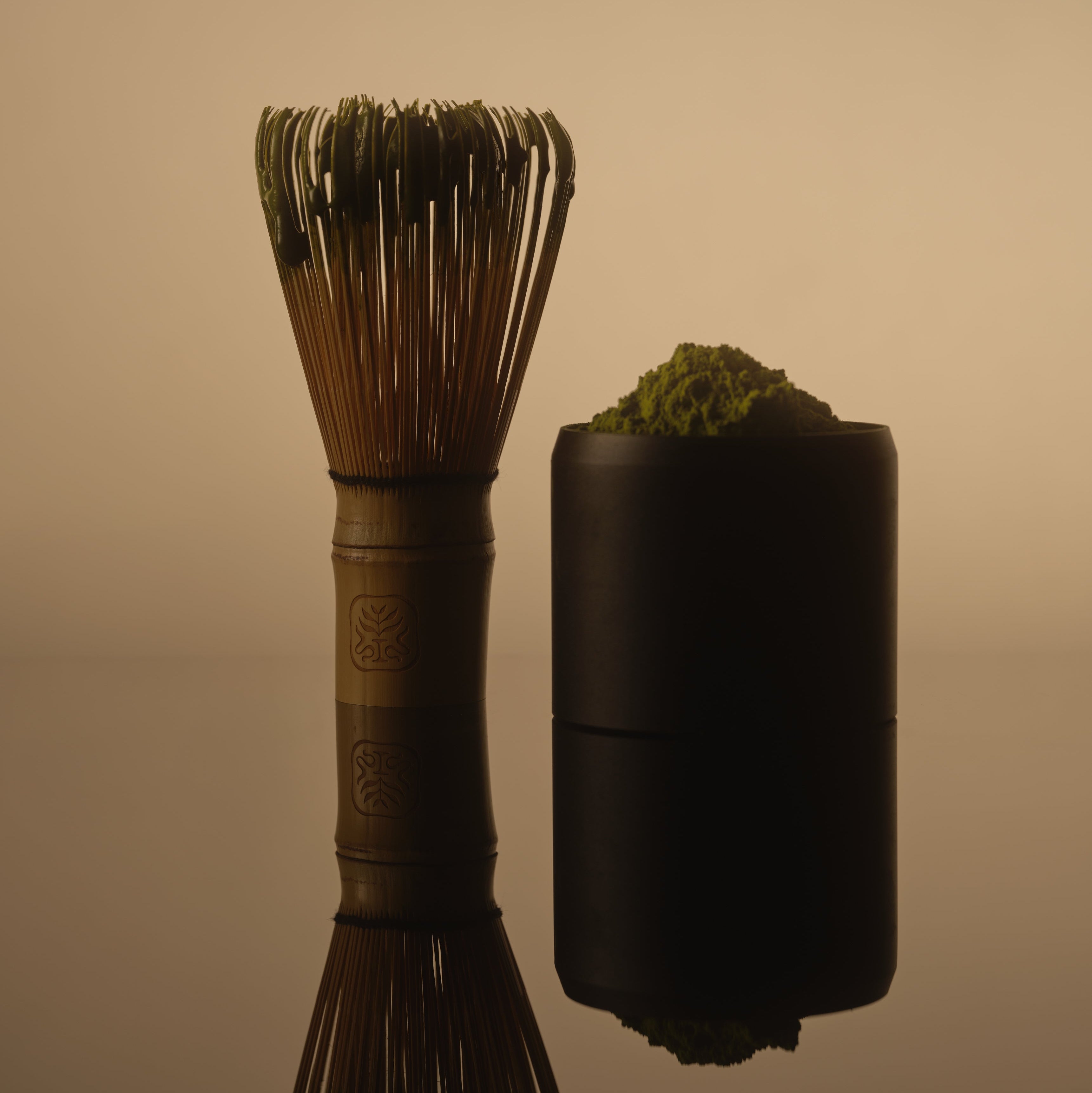 Organic ceremonial matcha capsule and chasen whisk by Idyll